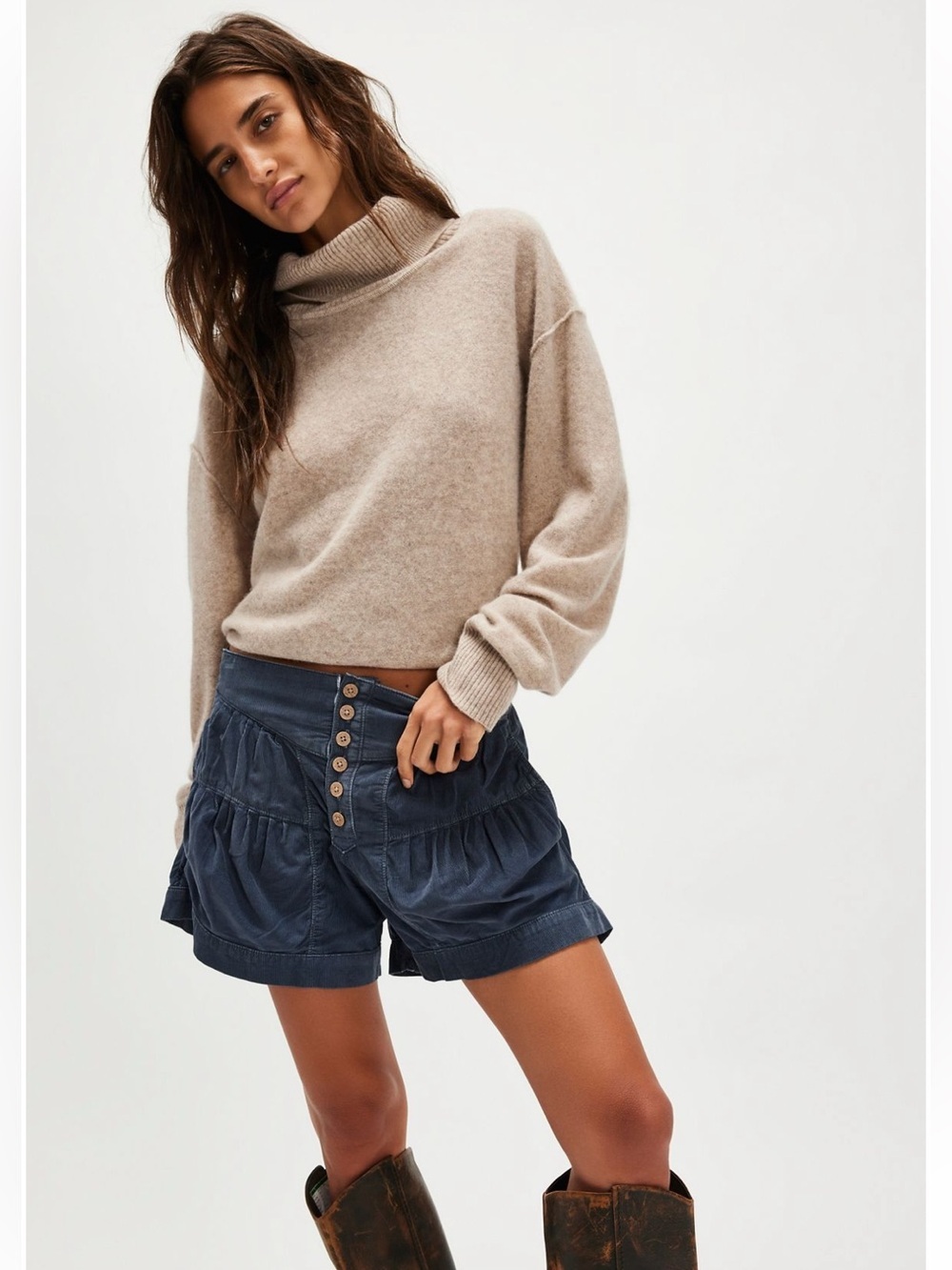 Free people fleur Shorts size medium nwot